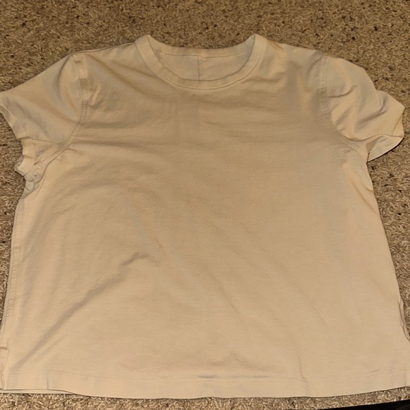 lululemon classic fit cropped tee - Picture 1 of 2